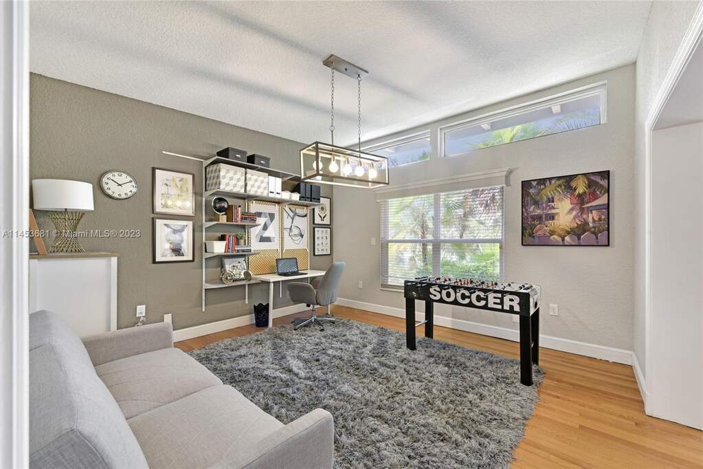 3 Bedroom Single Family Home/House's Image 10