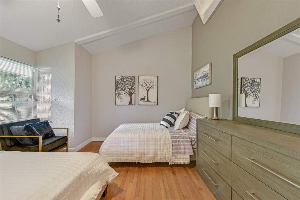 3 Bedroom Single Family Home/House's Image 17