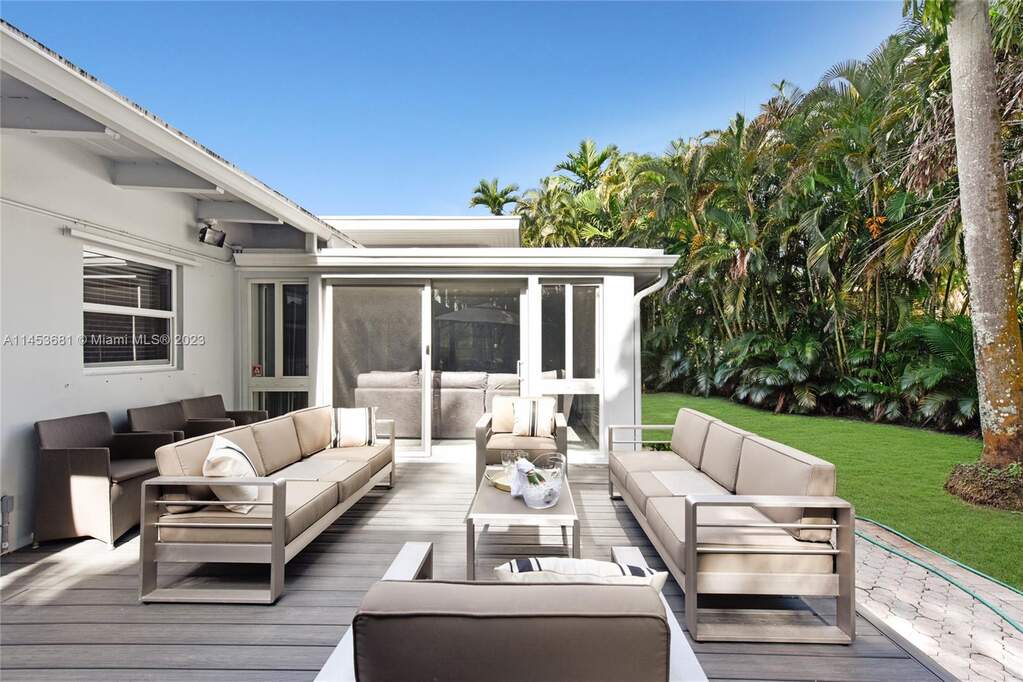 3 Bedroom Single Family Home/House's Image 27