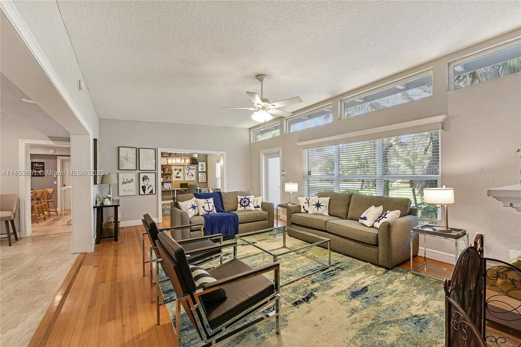 3 Bedroom Single Family Home/House's Image 3