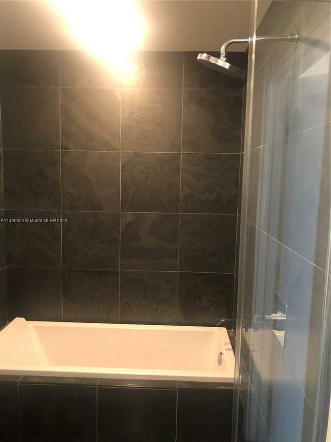 1 Bedroom Apartment/Flat's Image 6