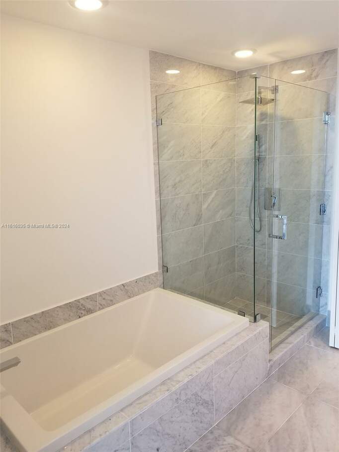 2 Bedroom Apartment/Flat's Image 7