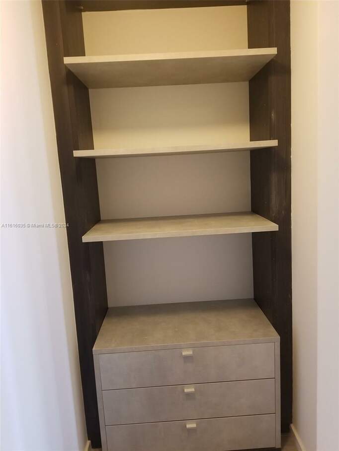 2 Bedroom Apartment/Flat's Image 6