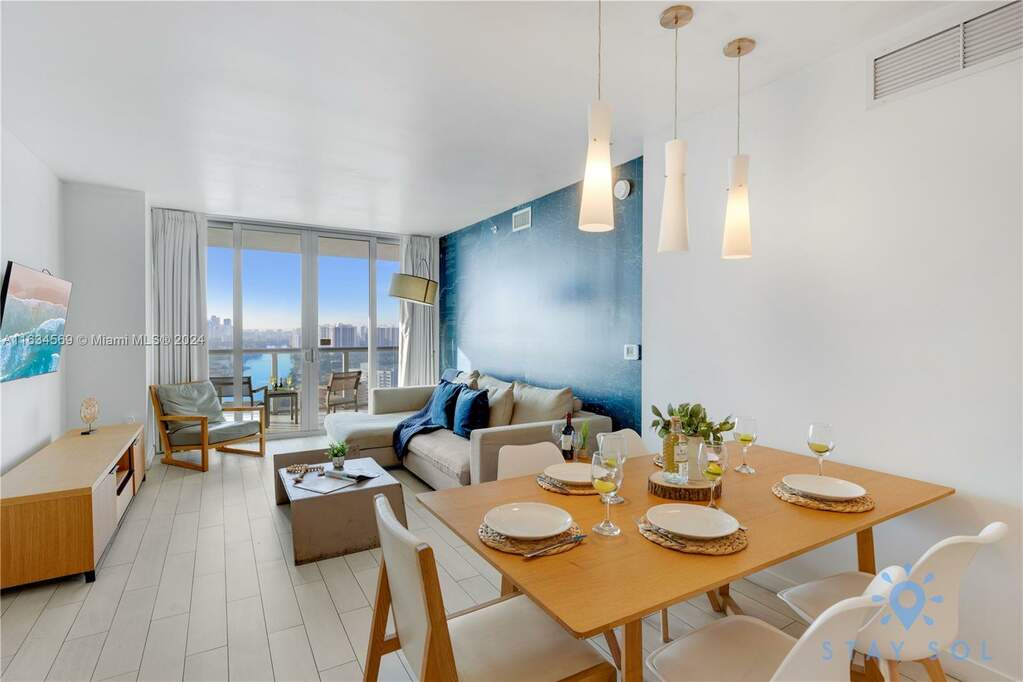 2 Bedroom Apartment/Flat's Image 18