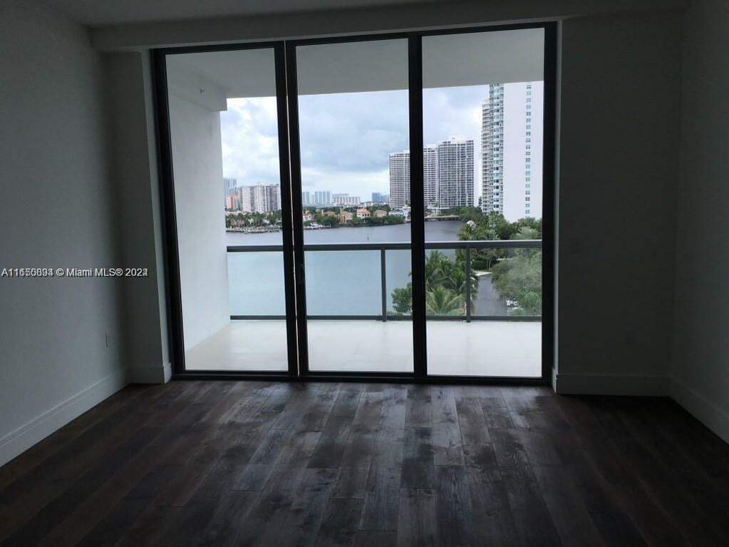 4 Bedroom Apartment/Flat's Image 8