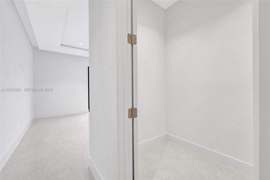 3 Bedroom Villa/Townhouse's Image 16