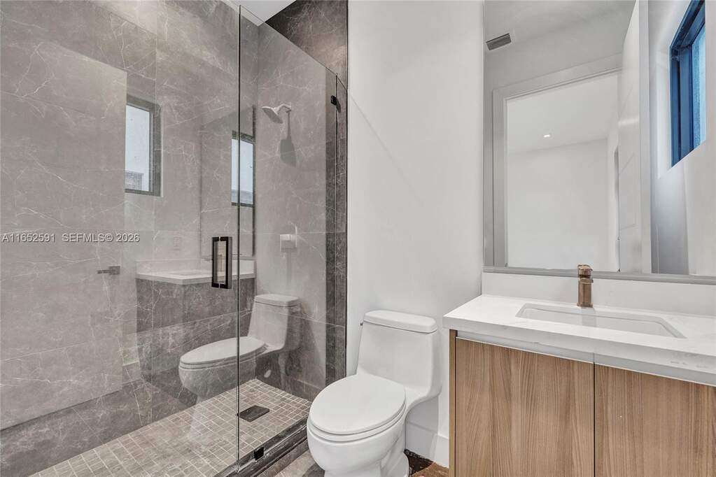 3 Bedroom Villa/Townhouse's Image 19
