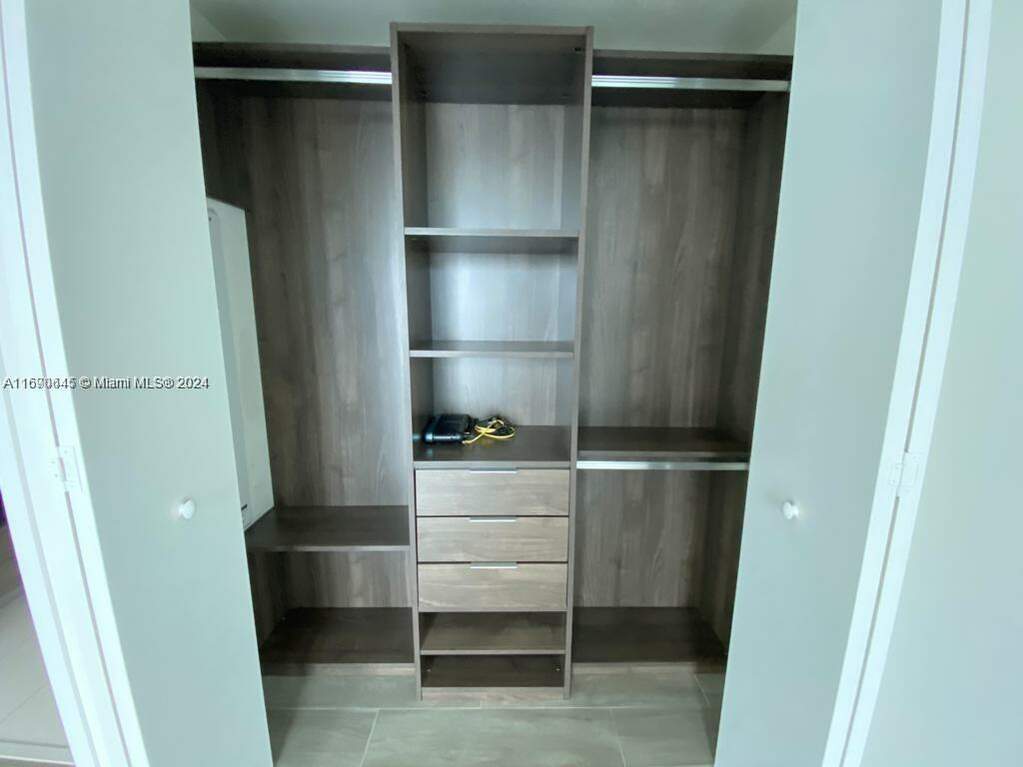 1 Bedroom Apartment/Flat's Image 3