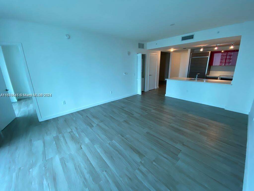 1 Bedroom Apartment/Flat's Image 5