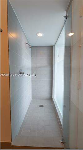 2 Bedroom Apartment/Flat's Image 12