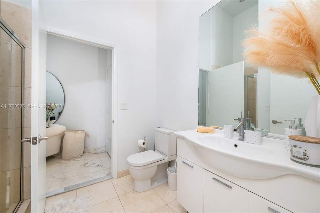 2 Bedroom Apartment/Flat's Image 11