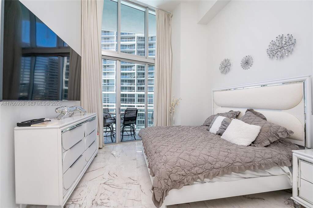2 Bedroom Apartment/Flat's Image 4