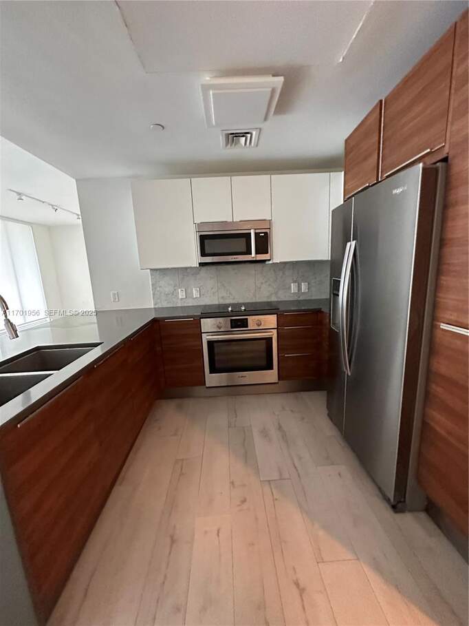 2 Bedroom Apartment/Flat's Image 8