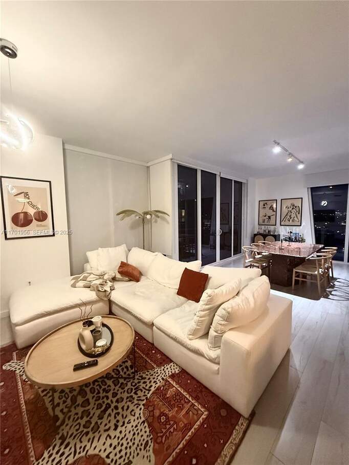 2 Bedroom Apartment/Flat's Image 13