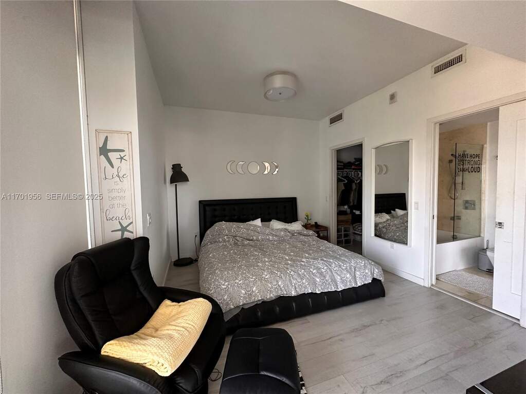 2 Bedroom Apartment/Flat's Image 19