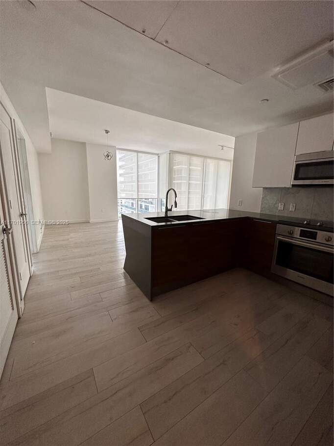 2 Bedroom Apartment/Flat's Image 6