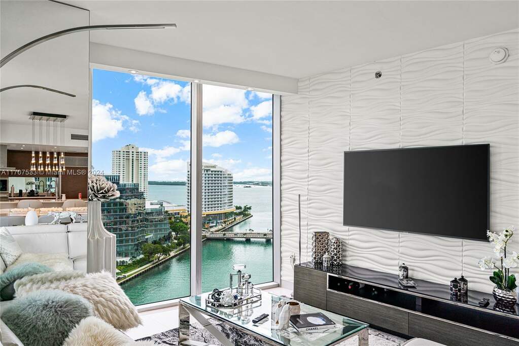 2 Bedroom Apartment/Flat's Image 11