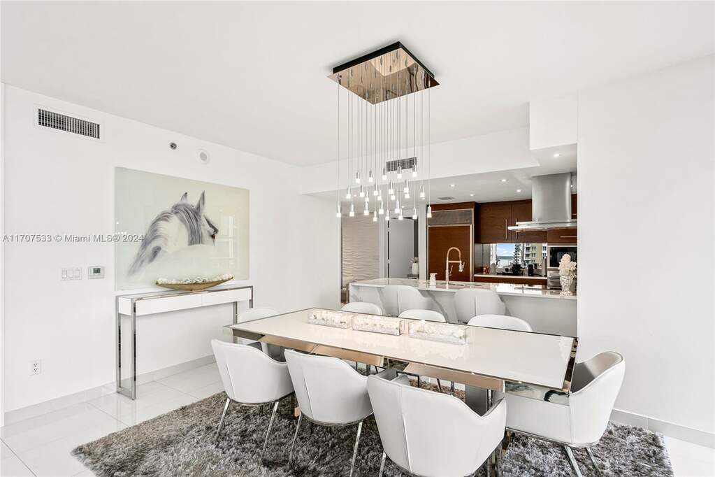 2 Bedroom Apartment/Flat's Image 18