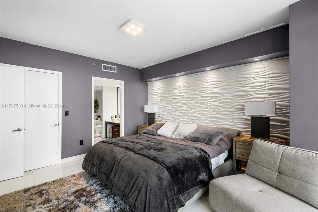 2 Bedroom Apartment/Flat's Image 25