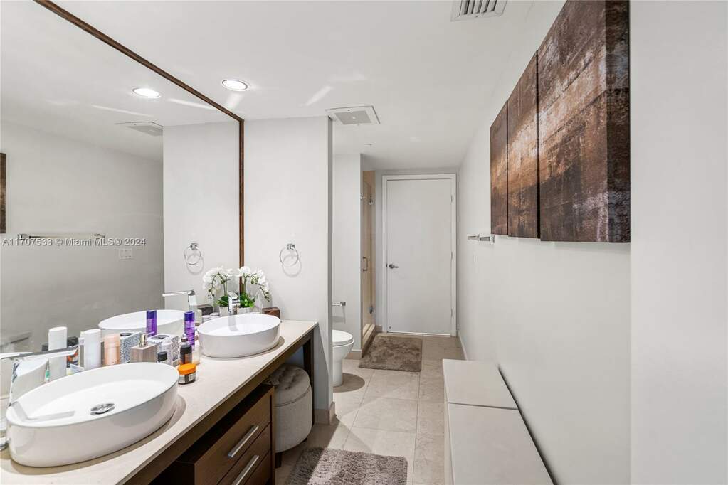2 Bedroom Apartment/Flat's Image 30