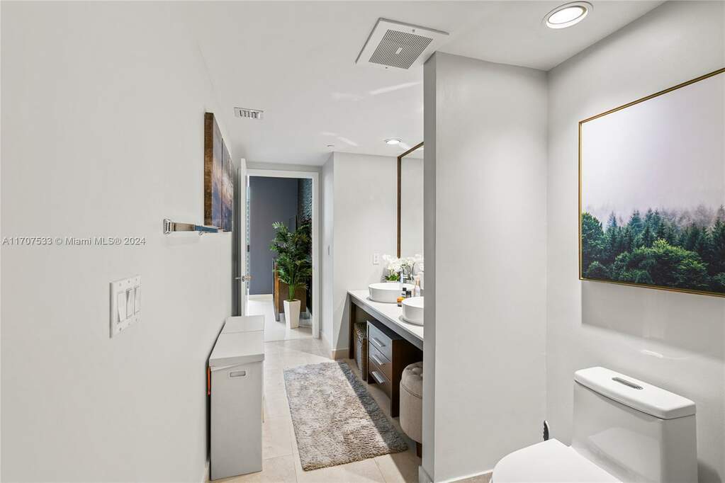 2 Bedroom Apartment/Flat's Image 34