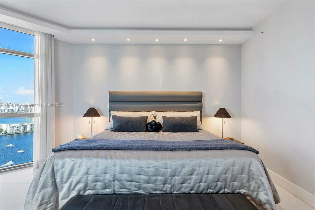 2 Bedroom Apartment/Flat's Image 35