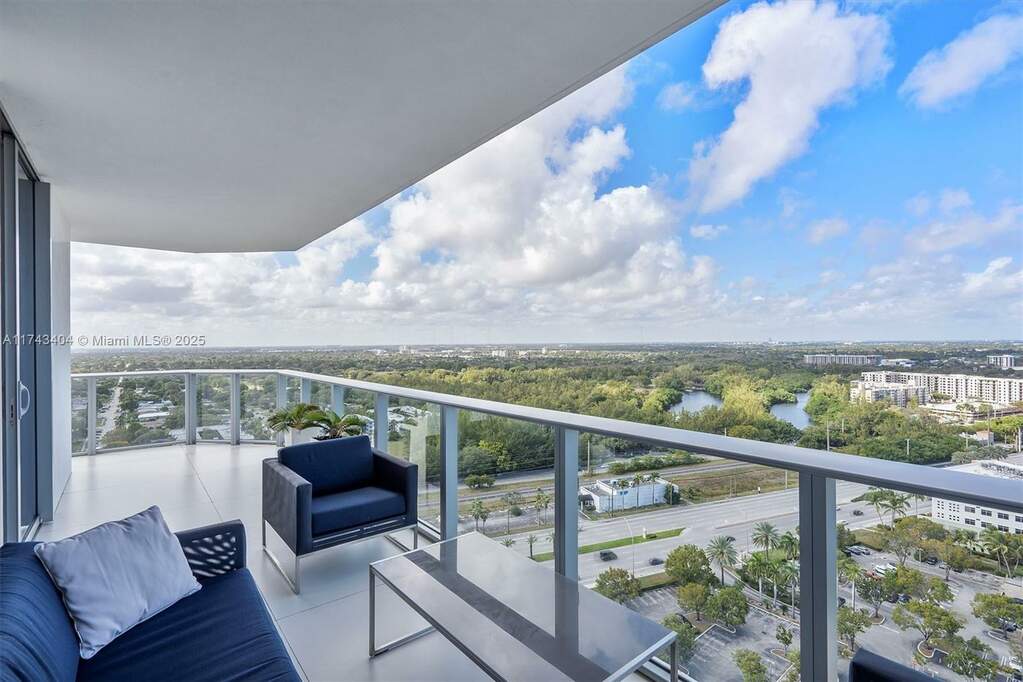 2 Bedroom Apartment/Flat's Image 54