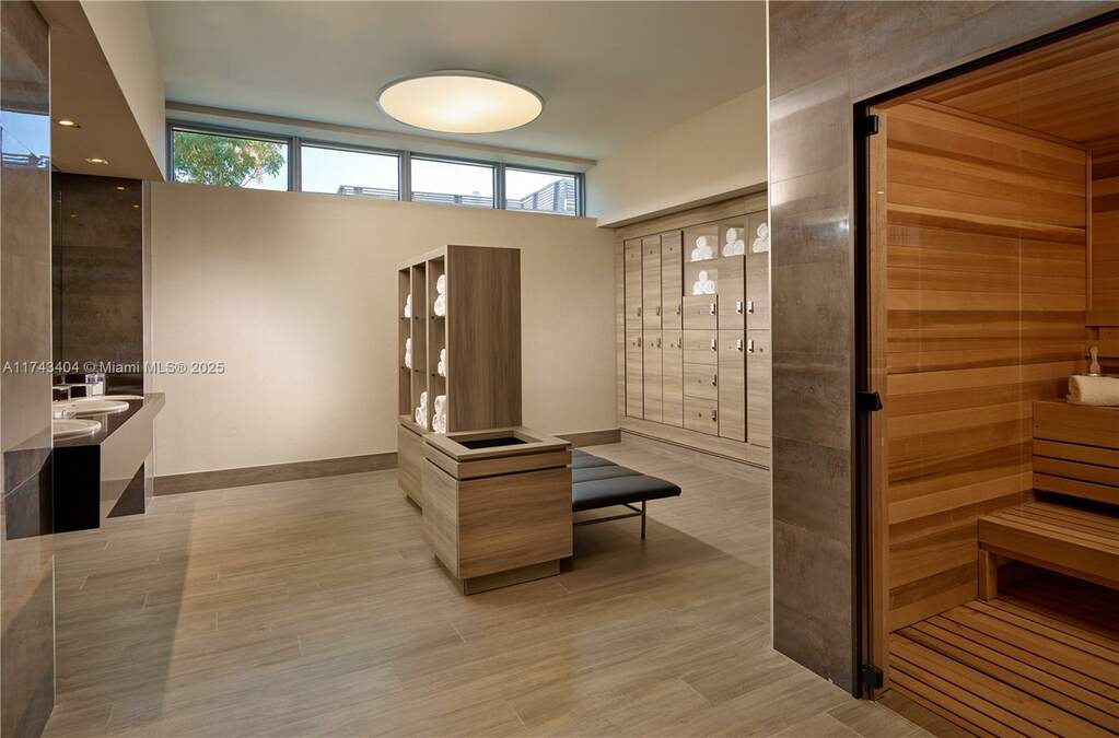 2 Bedroom Apartment/Flat's Image 69