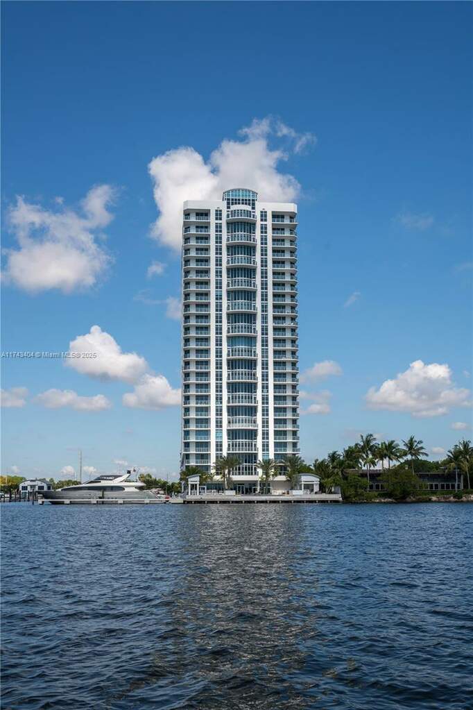 2 Bedroom Apartment/Flat's Image 77