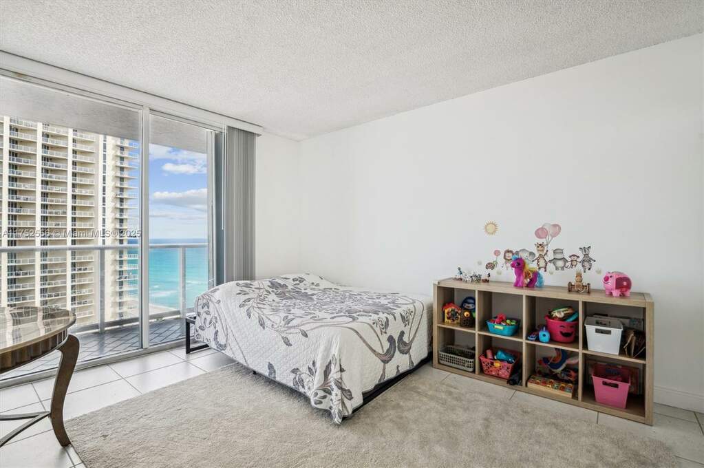 2 Bedroom Apartment/Flat's Image 7