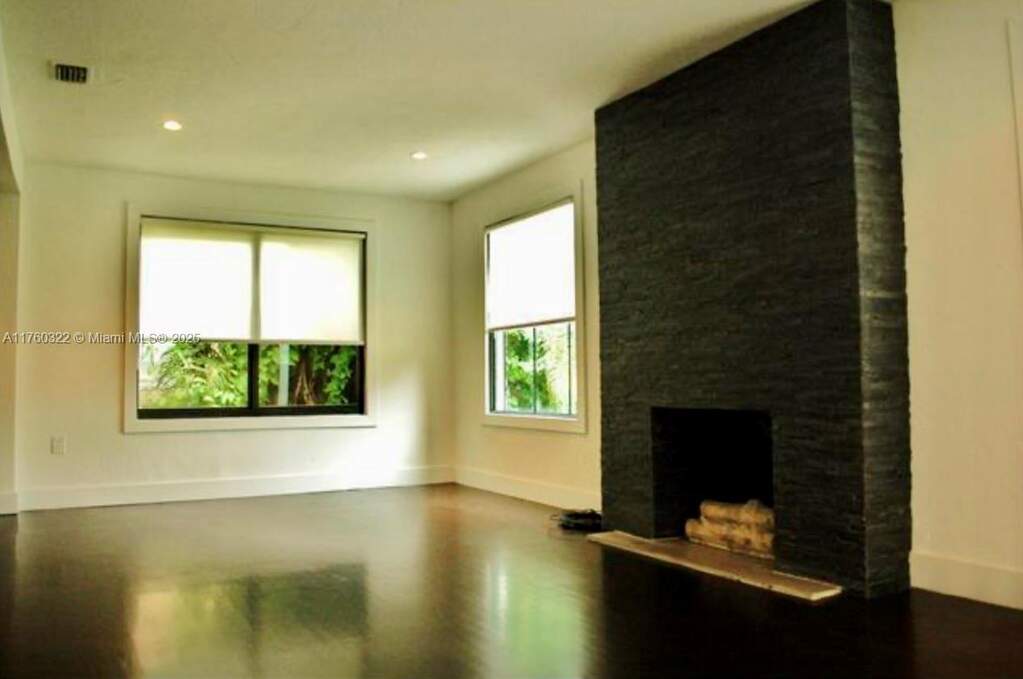 2 Bedroom Single Family Home/House's Image 32