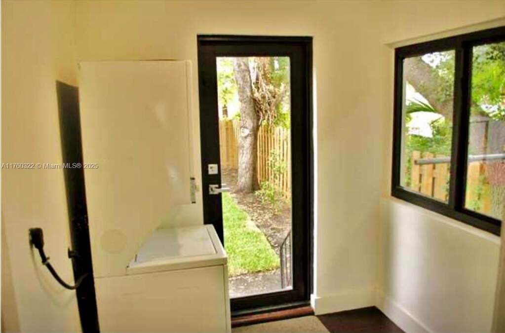 2 Bedroom Single Family Home/House's Image 38