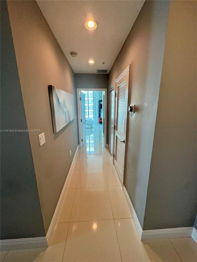 3 Bedroom Apartment/Flat's Image 25
