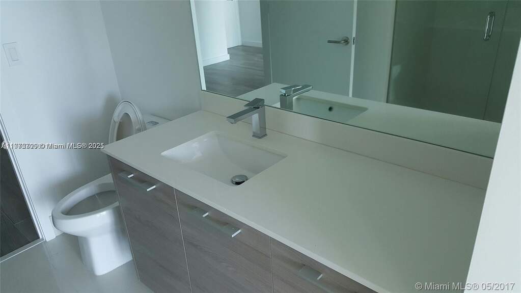 2 Bedroom Apartment/Flat's Image 3
