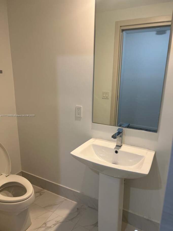 1 Bedroom Apartment/Flat's Image 4