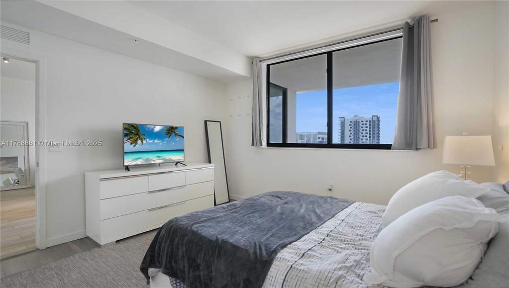 1 Bedroom Apartment/Flat's Image 4