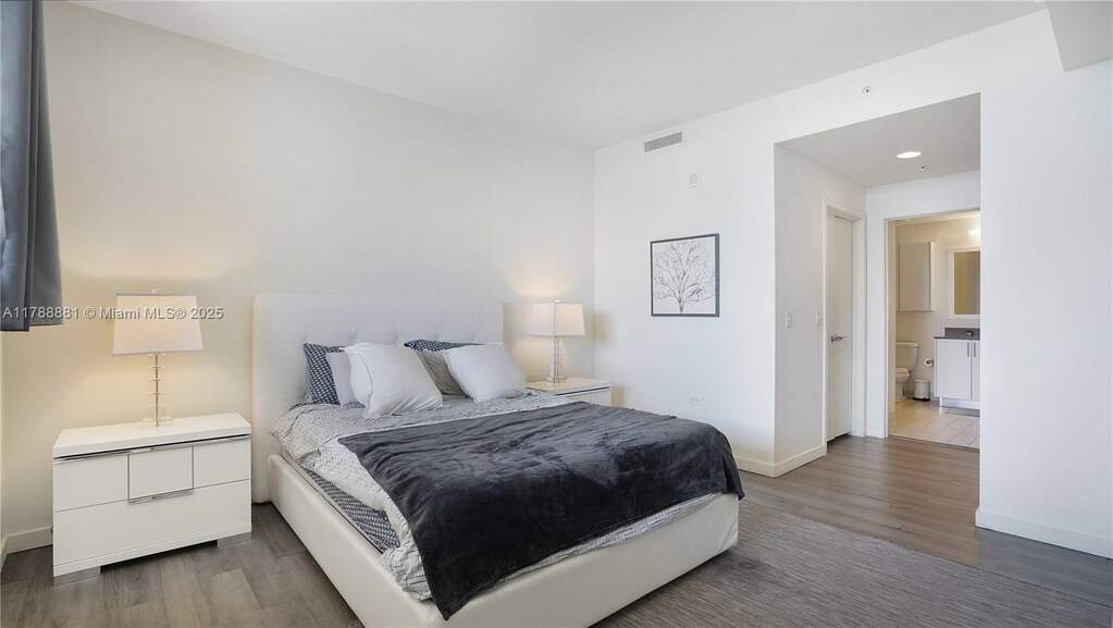 1 Bedroom Apartment/Flat's Image 5