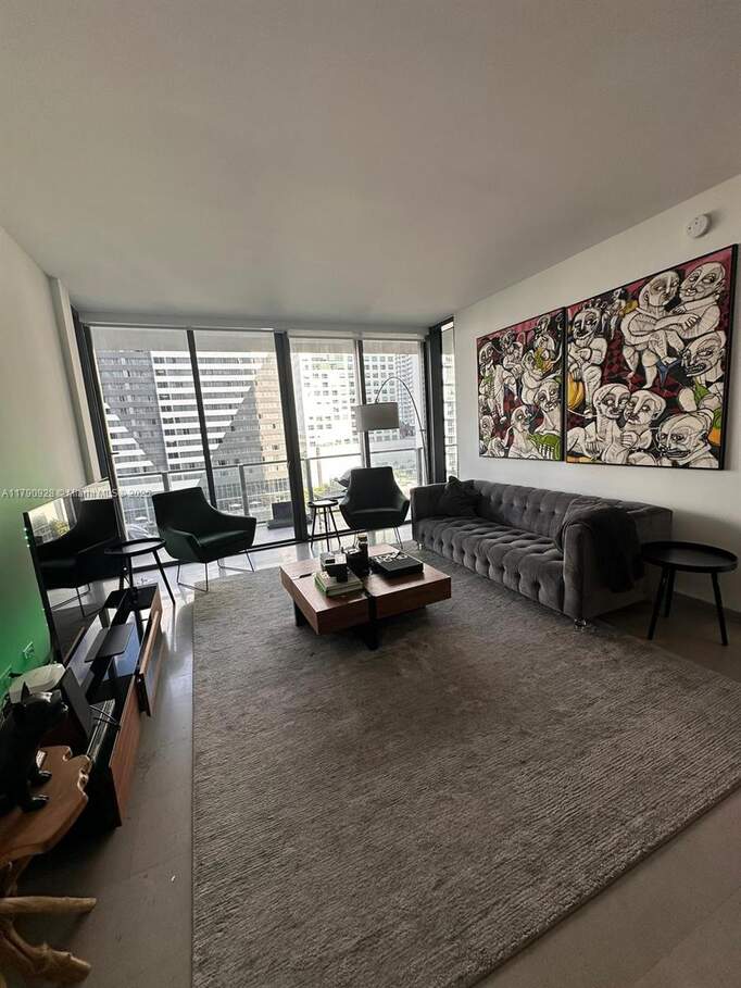 2 Bedroom Apartment/Flat's Image 6
