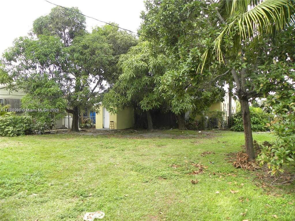 Land/Vacant Land's Image 5