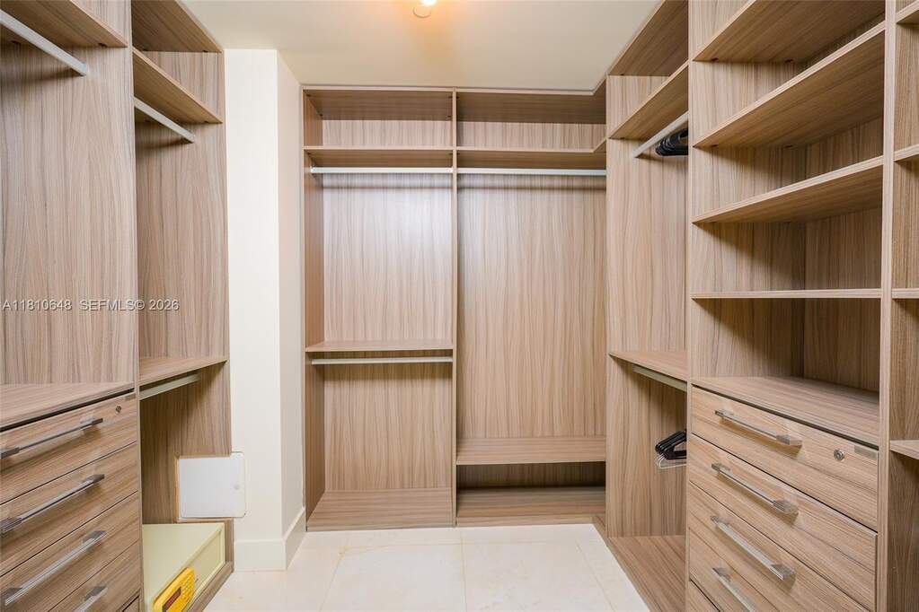 2 Bedroom Apartment/Flat's Image 7