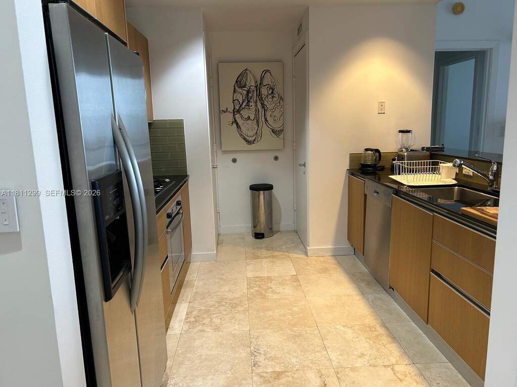 1 Bedroom Apartment/Flat's Image 3