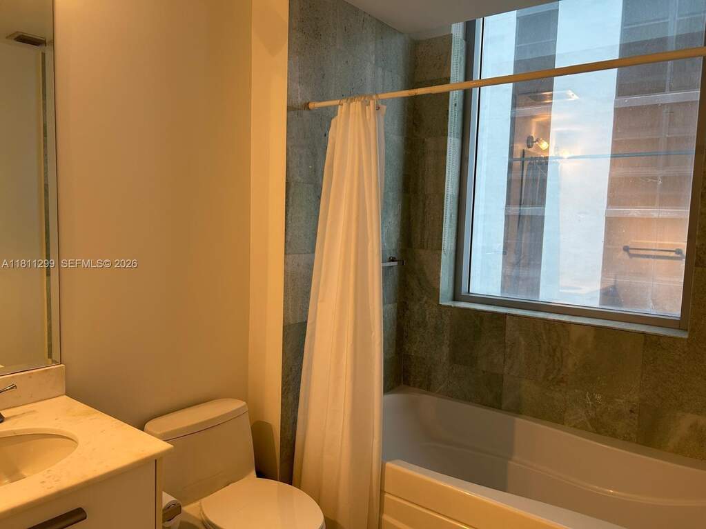 1 Bedroom Apartment/Flat's Image 6