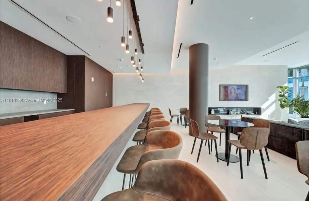 1 Bedroom Apartment/Flat's Image 37