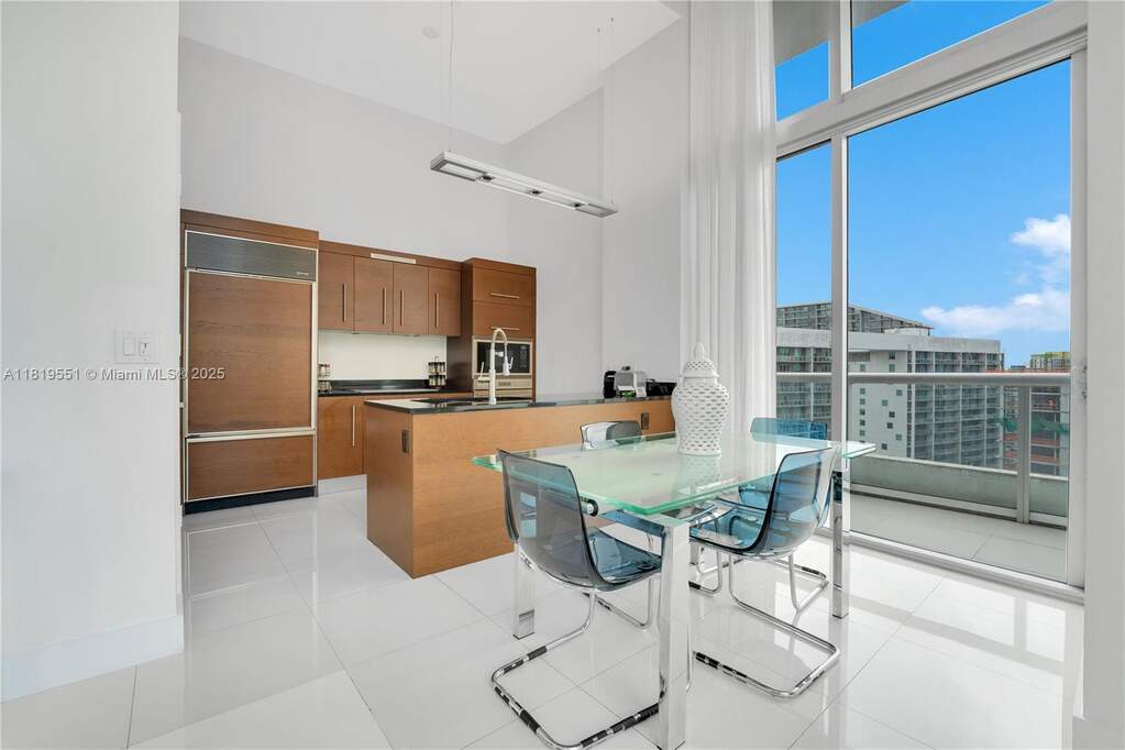 2 Bedroom Apartment/Flat's Image 7