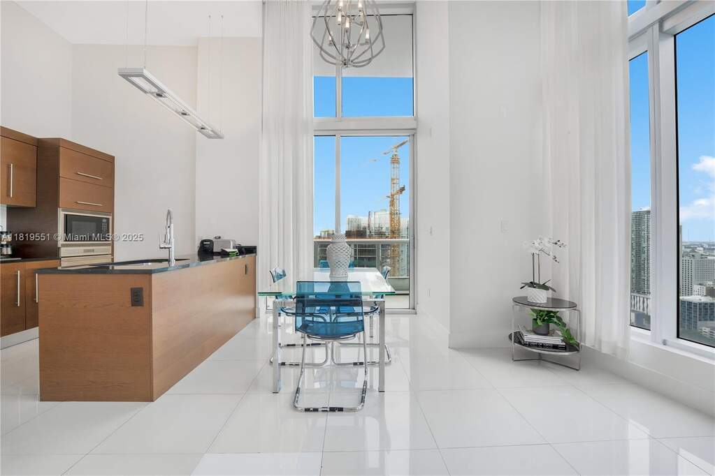 2 Bedroom Apartment/Flat's Image 8