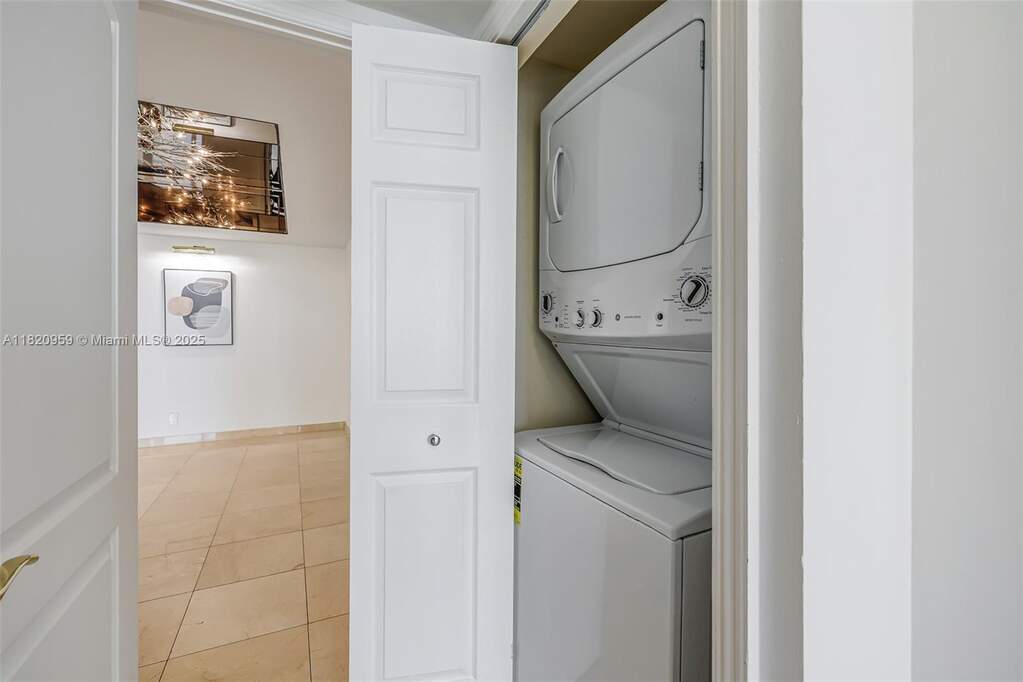 2 Bedroom Apartment/Flat's Image 14