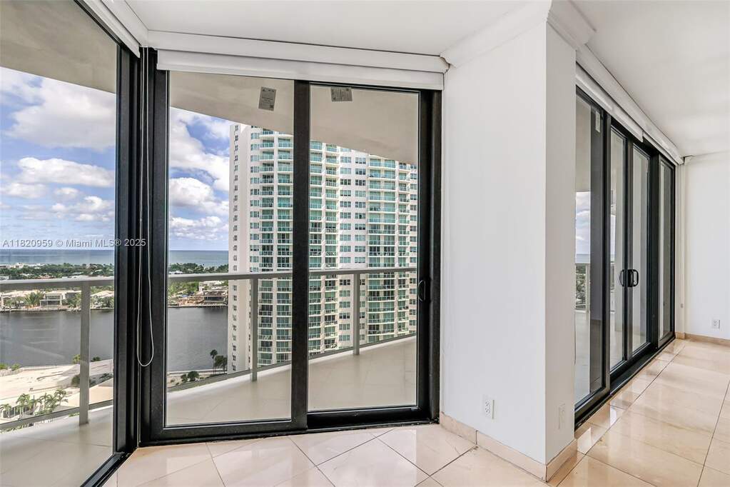 2 Bedroom Apartment/Flat's Image 17