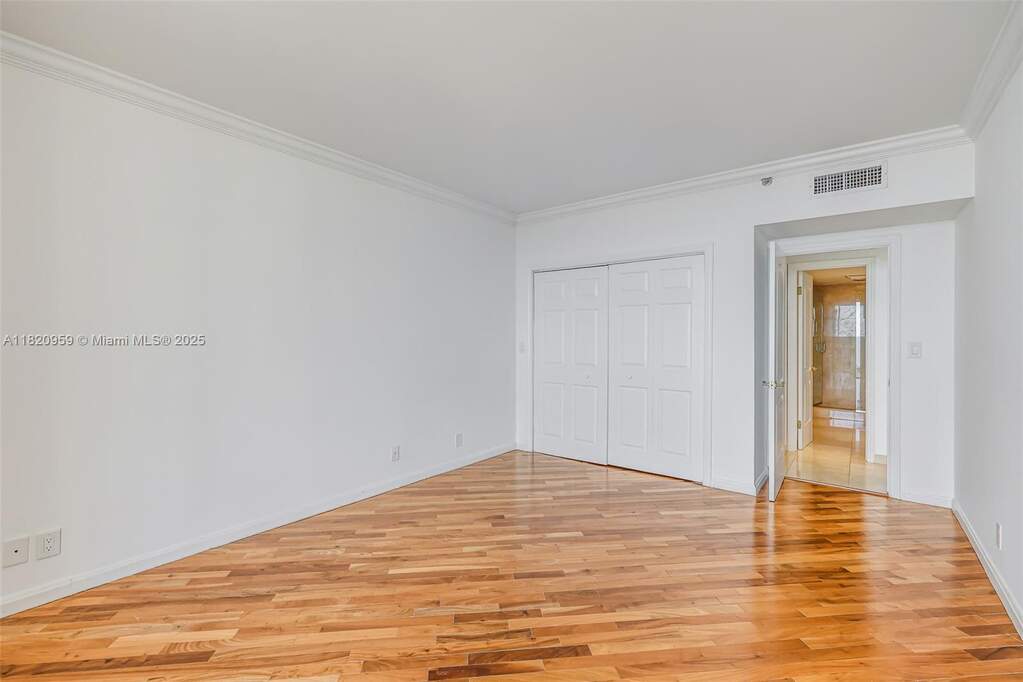 2 Bedroom Apartment/Flat's Image 30