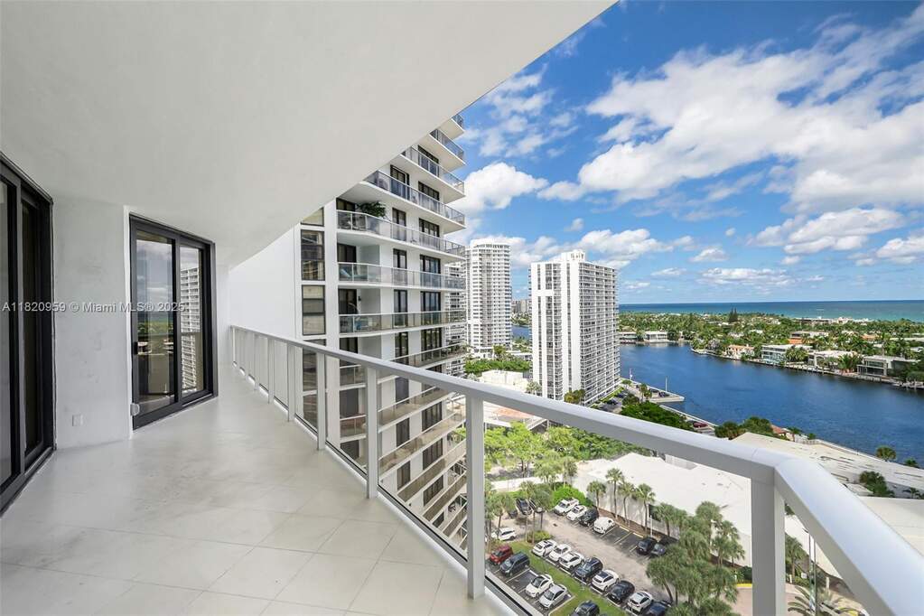 2 Bedroom Apartment/Flat's Image 36