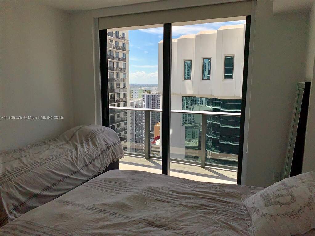 2 Bedroom Apartment/Flat's Image 5